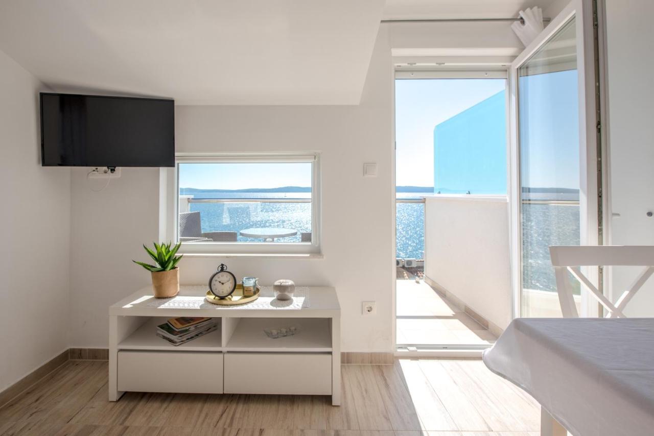 Apartments Amneris Trogir Bagian luar foto